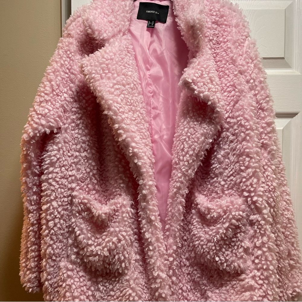 Woman’s pink pea coat!!